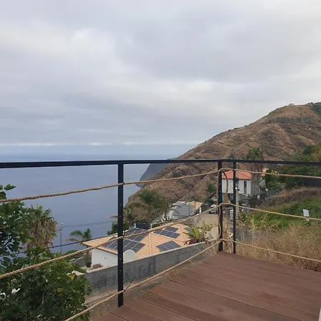 Farol Views *