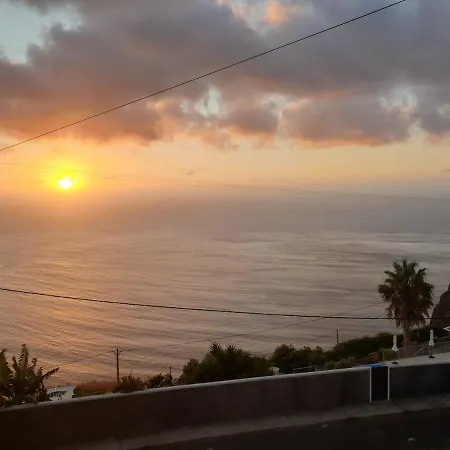 Vakantiehuis Farol Views